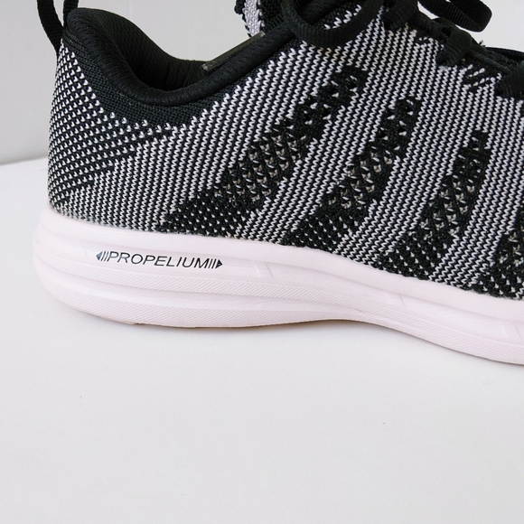 APL Techloom Pro Sneakers In Black / Bleached Pink Size 8.5 - Picture 10 of 16